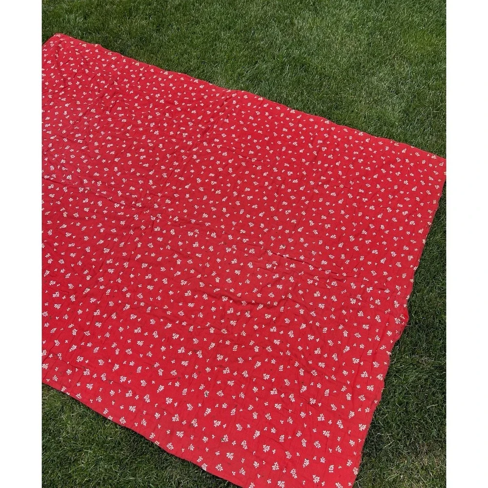 Vintage Hand Stitched Tied Nine Patch Quilt 86